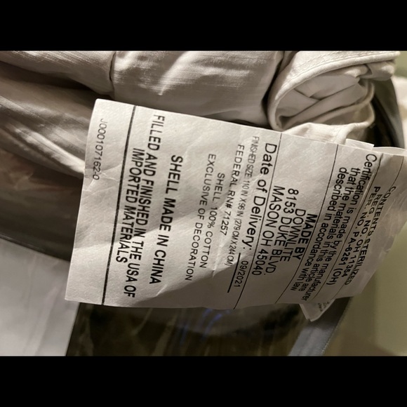 - Hotel collection down alternative size - Picture 5 of 5